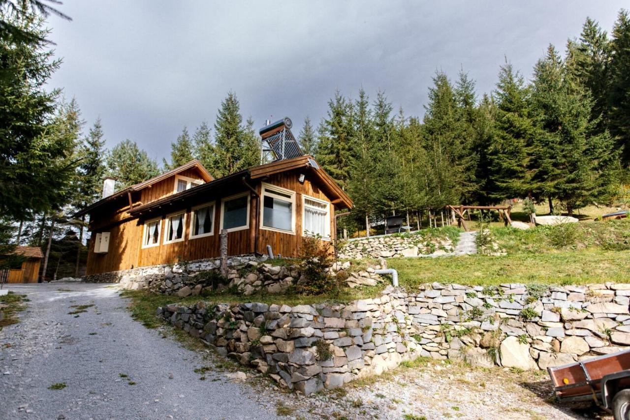 Villa Fantazia Kulcsoshaz à Ciumani Extérieur photo